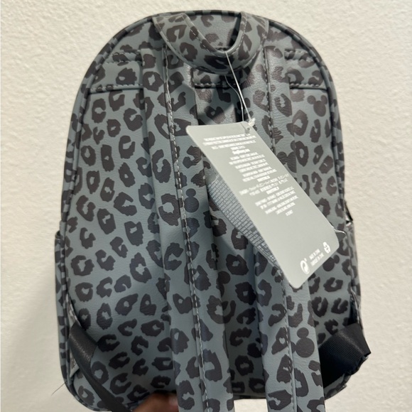 Disney backpack - Picture 3 of 3